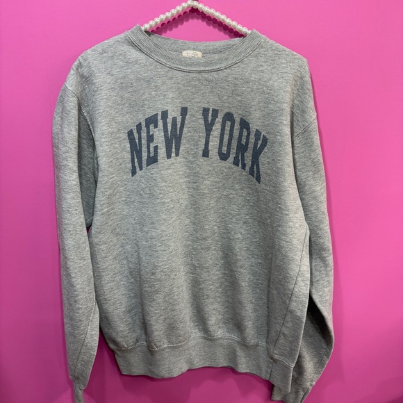 Brandy Melville John Galt New York Crewneck Grey - Picture 1 of 4